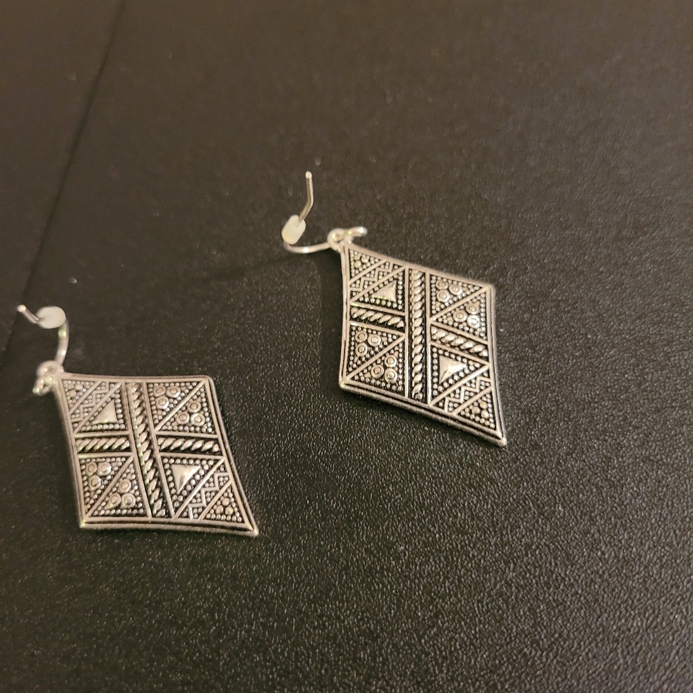 Diamond shaped earrings